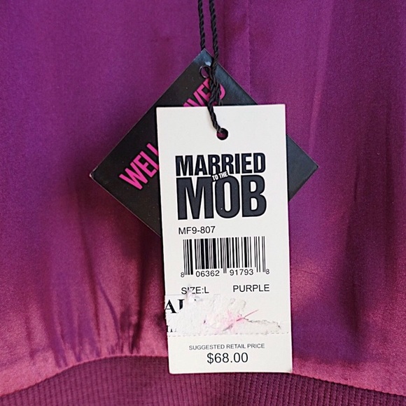 NWT MTTM Low Cut Back Sweatshirt - Picture 4 of 5